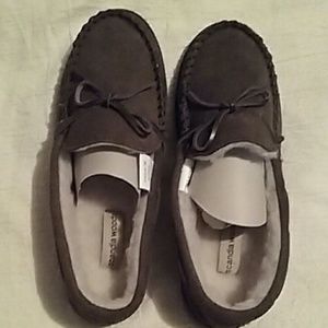 Mens moccasins